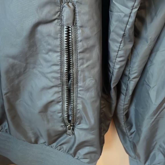 Like New! Nike Black Wind Breaker Jacket- Size XL - Picture 4 of 6